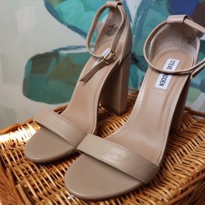 Steve Madden Carrson *Like New*
